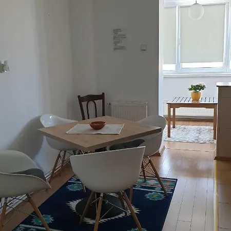 Апартаменти Apartament Waldo 2 *